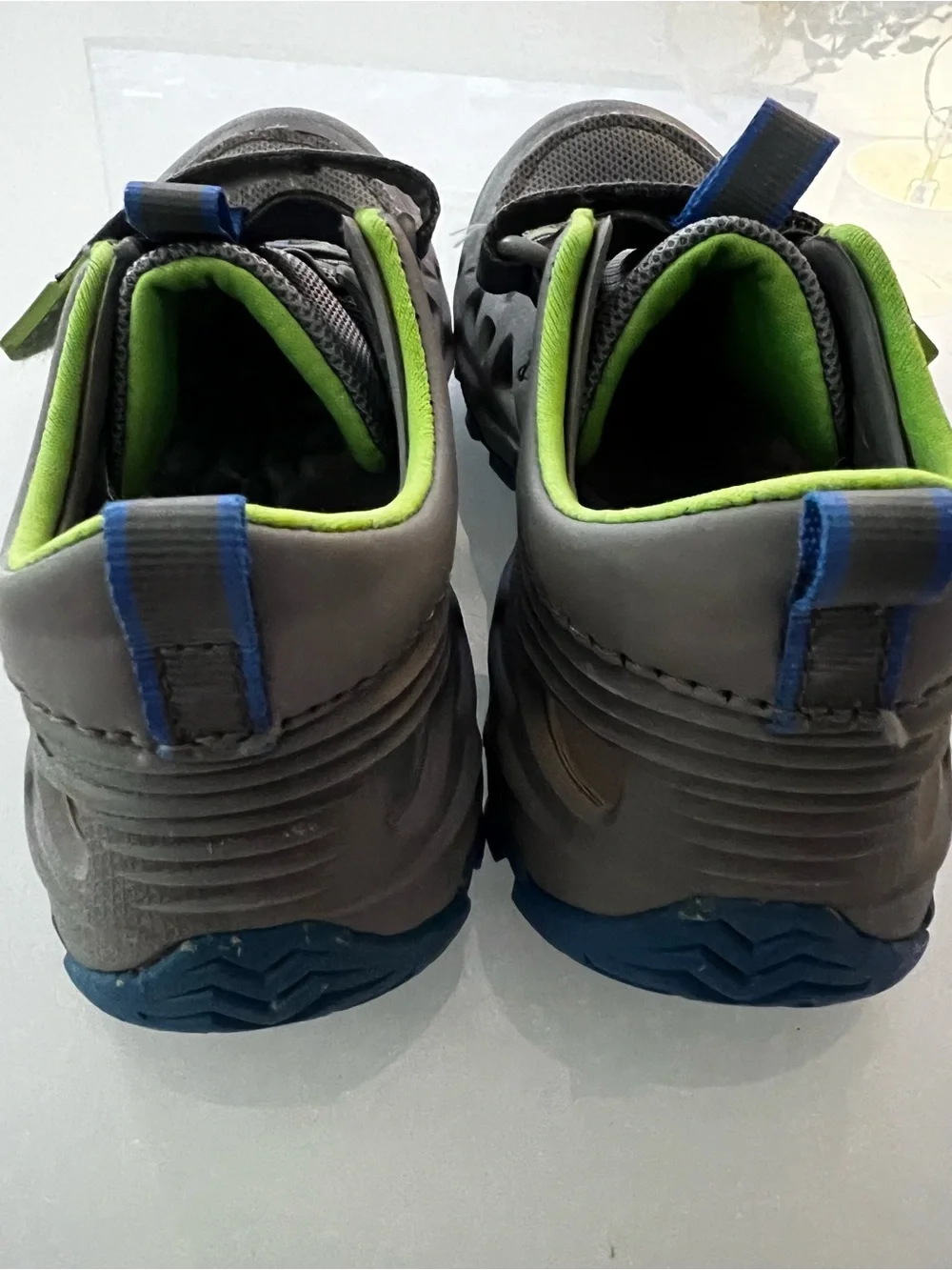 Merrell Boy’s Waterproof shoes sandals Size 13M